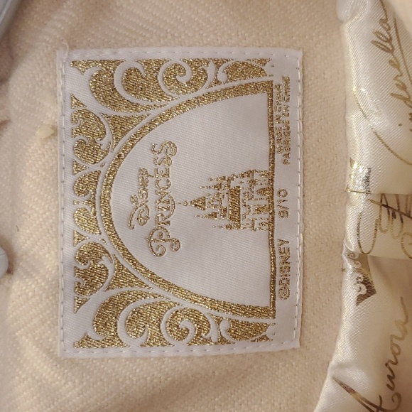 NEW Disney Princess ivory jacket, size 9/10 - Picture 3 of 10